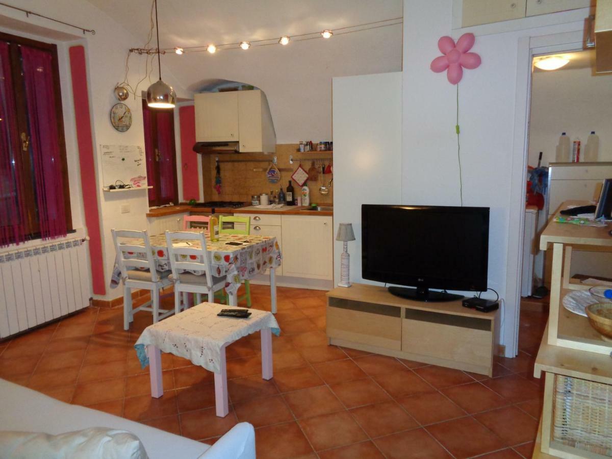 Isolabona Apartment Medieval Village מראה חיצוני תמונה